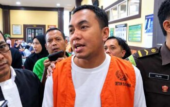 Berjuang Bebaskan Mentawai Dari Blank Spot, Yogi Gilang Terancam 6 Tahun Penjara