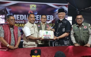 Solidaritas dari Ranah Minang, Ketika Rendang Menghangatkan Korban Gempa NTT