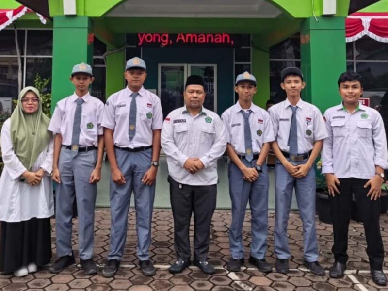 Robotik MAN 1 Kota Padang