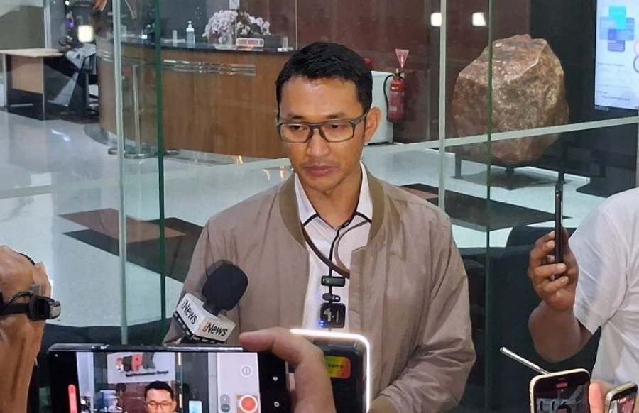 OTT KPK di ATR/BPN: Dirjen PPTR dan 16 Orang Lain Ditangkap, Uang Ratusan Miliar dalam 20 Koper Diamankan