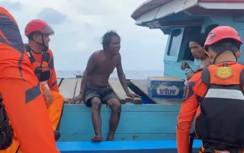 Tiga Nelayan Mentawai Selamat Usai Terombang-ambing di Samudra Hindia