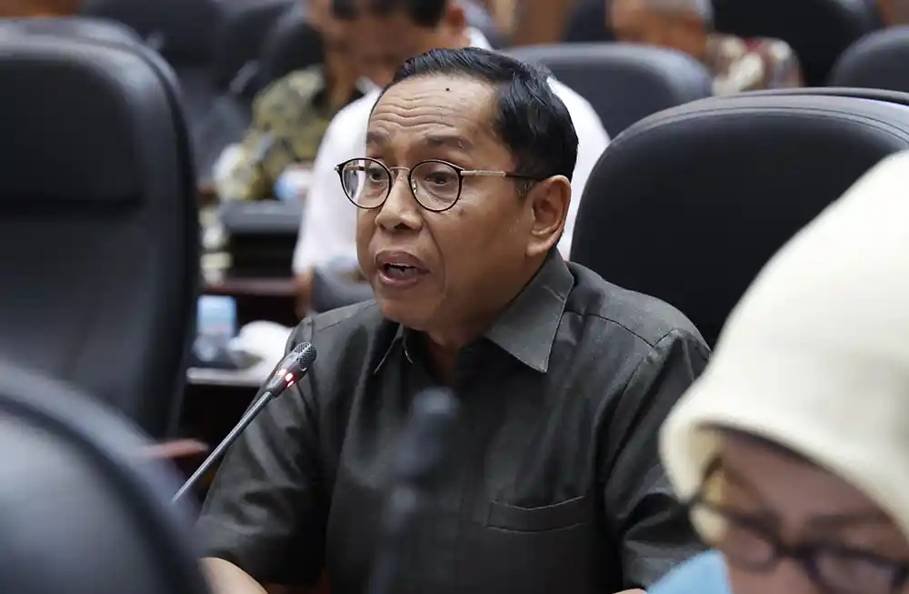 Ironis, Tunggakan Pajak Kendaraan Dinas dan ASN di Sumbar Tembus Rp6 Miliar