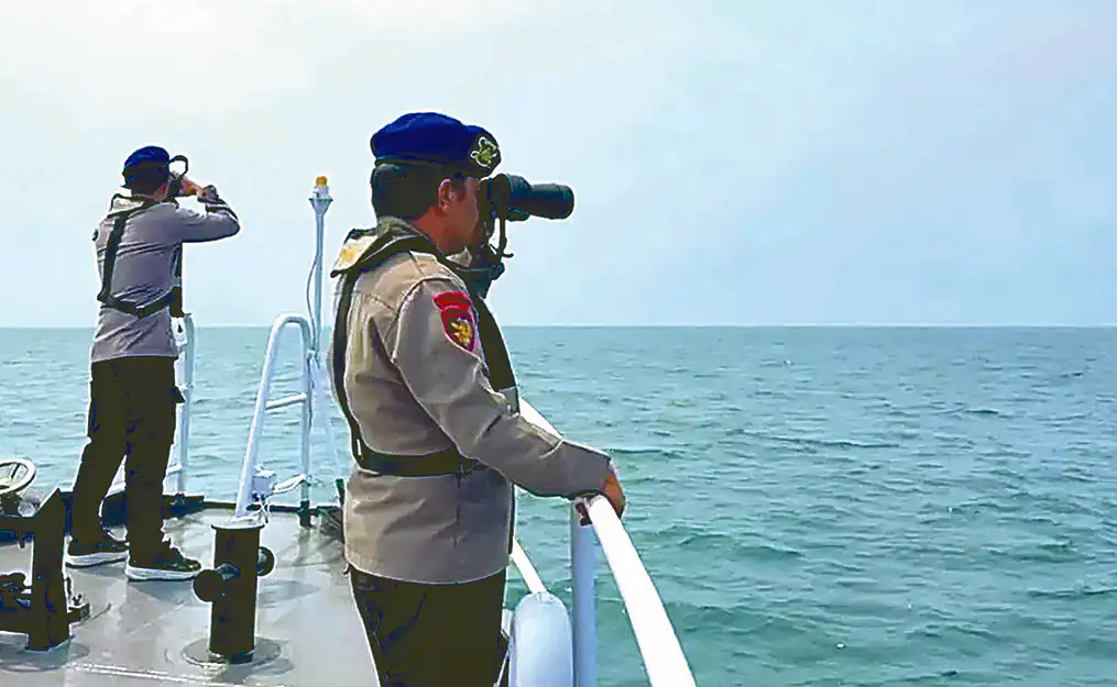 Update Pencarian Lima Jurnalis Hilang di Selat Sunda: Belasan Kapal Dikerahkan, Keluarga Masih Berharap