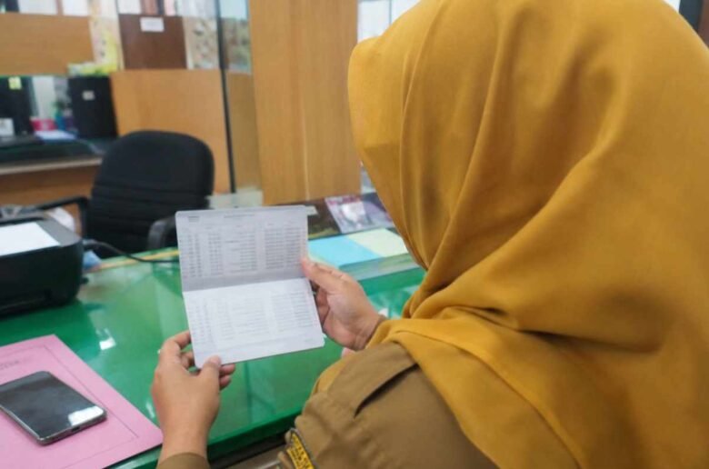 Pemindahan Gaji ASN ke Bank Himbara Rencana pemindahan payroll ASN dari BPD ke Himbara memicu polemik.