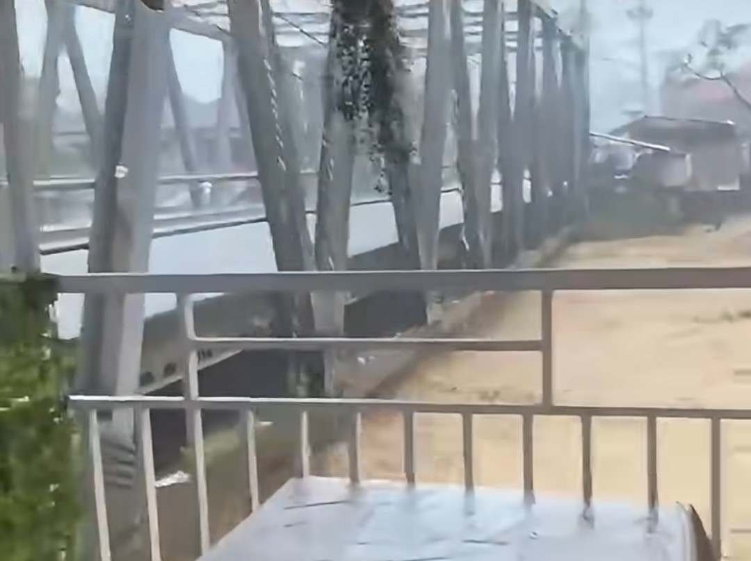 Sawah dan Kandang Itik di Lubuk Minturun Terendam, Peternak Khawatir Dampak Banjir Meluas