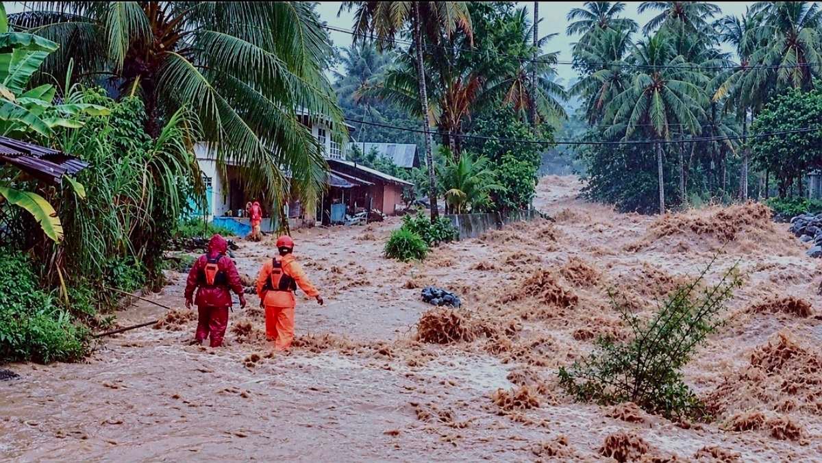 Kementerian PU Kucurkan Rp487,37 Miliar untuk Penataan Tiga Sungai di Padang Pascabencana