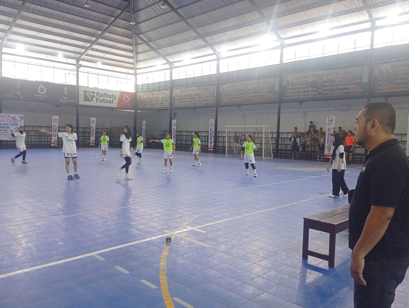 Hari Kedua Cabor Bola Tangan Porprov ke XVI Berlangsung Sengit 