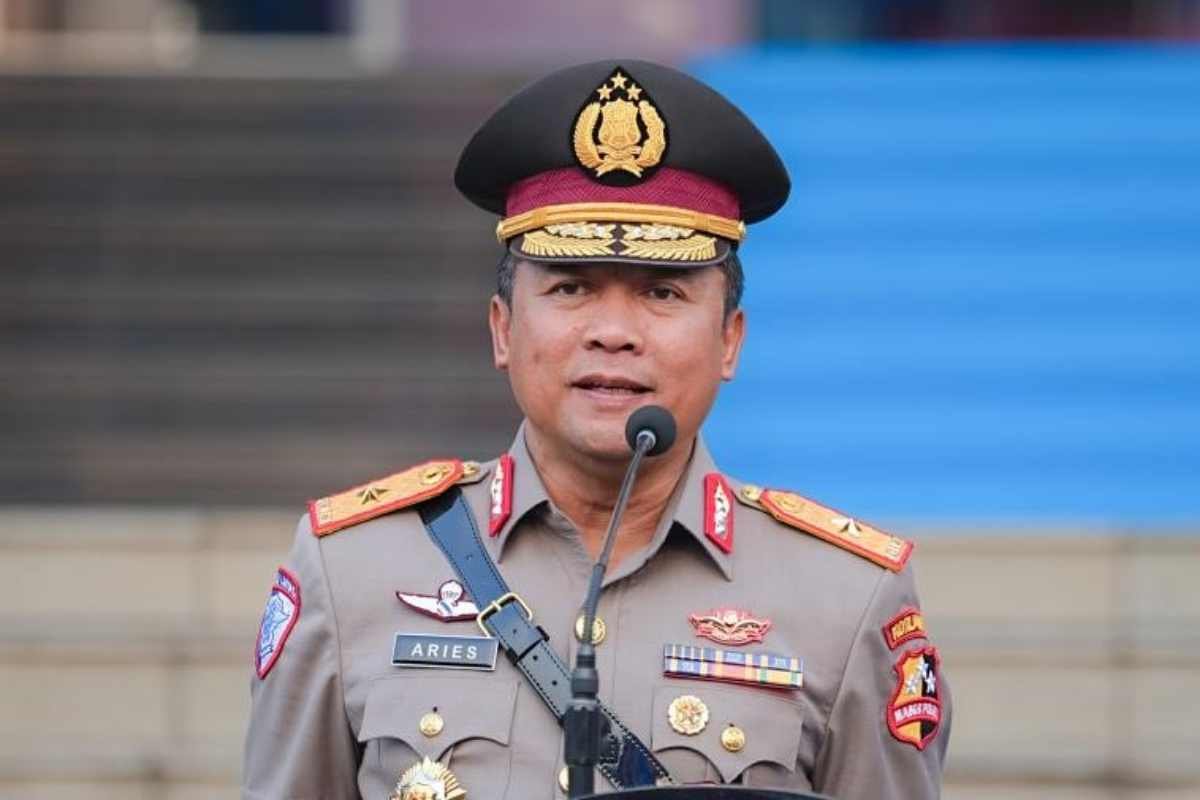 Kakorlantas Perintahkan Polda Kawal Distribusi BBM, Antrean di SPBU Jadi Prioritas