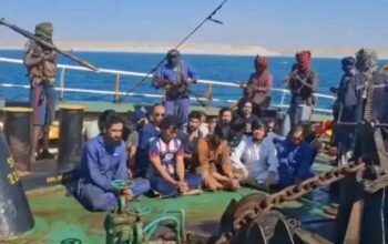 Operasi bersenjata dan diplomasi tertutup di balik pembebasan empat wni dari perompak somalia