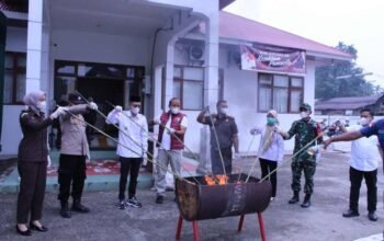 Cabjari pangkalan musnahkan barang bukti 18 perkara