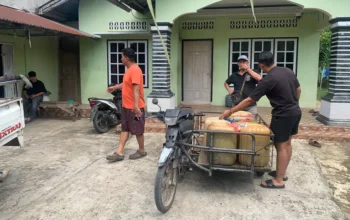 Polres payakumbuh ringkus penimbun ratusan liter pertalite di nagari andaleh