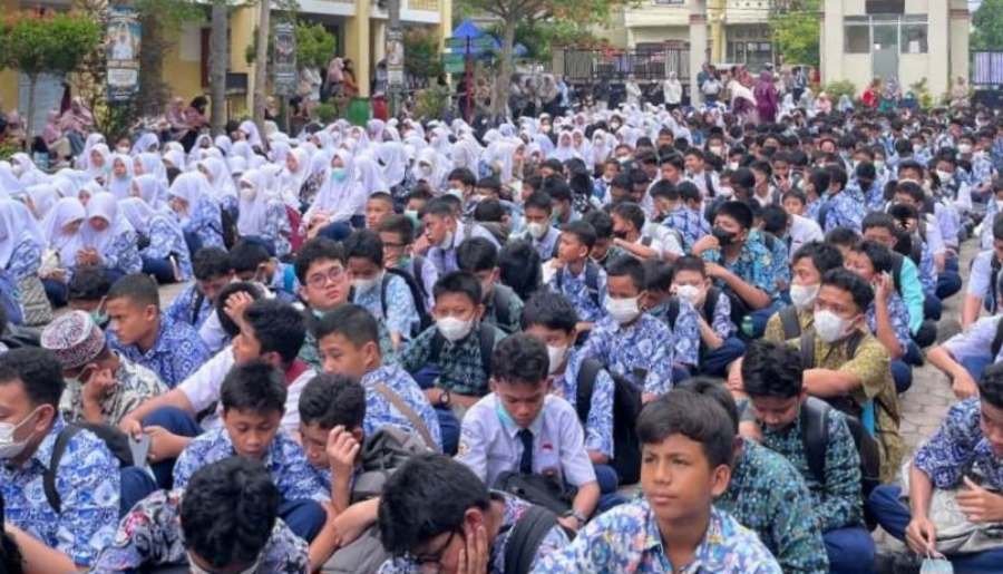 Ratusan Siswa SMP se-Sumbar Ikuti Pra-OSN di SMPN 25 Padang