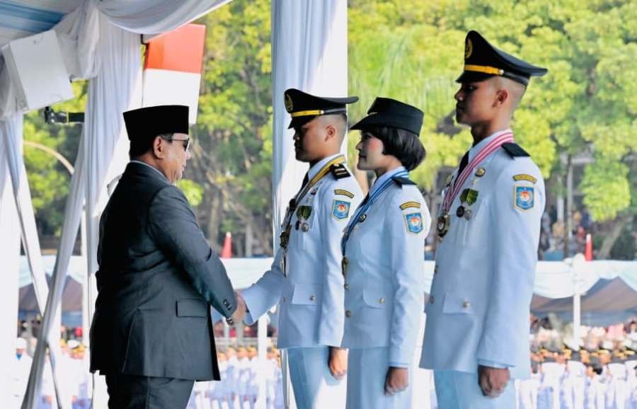 Dokumentasi - Presiden Prabowo Subianto saat melantik Pamong Praja Muda Angkatan XXXIII IPDN Tahun 2026 di Lapangan Parade IPDN Kampus Jatinangor, Kabupaten Sumedang, Jawa Barat, Rabu, 29 Juli 2026. (Foto: BPMI Setpres)