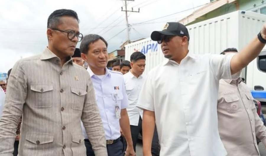 Setelah Puluhan Tahun Mati, Rel Kereta Api Sumbar Kembali Dihidupkan